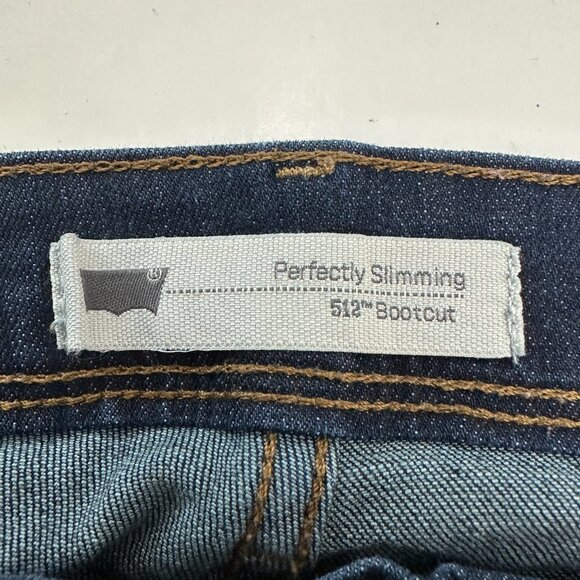 Levi's 512 Perfectly Slimming Bootcut Women's size 10P Dark Blue Denim jeans - Picture 3 of 6